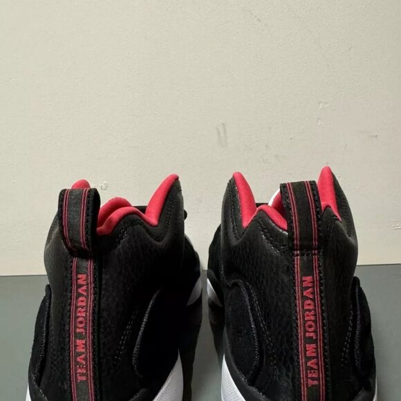 Brand NEW Jordans AUTHENTIC - Picture 4 of 5